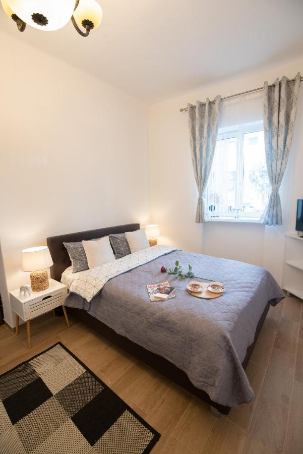 Central Bright Apartment Cluj-Napoca Extérieur photo